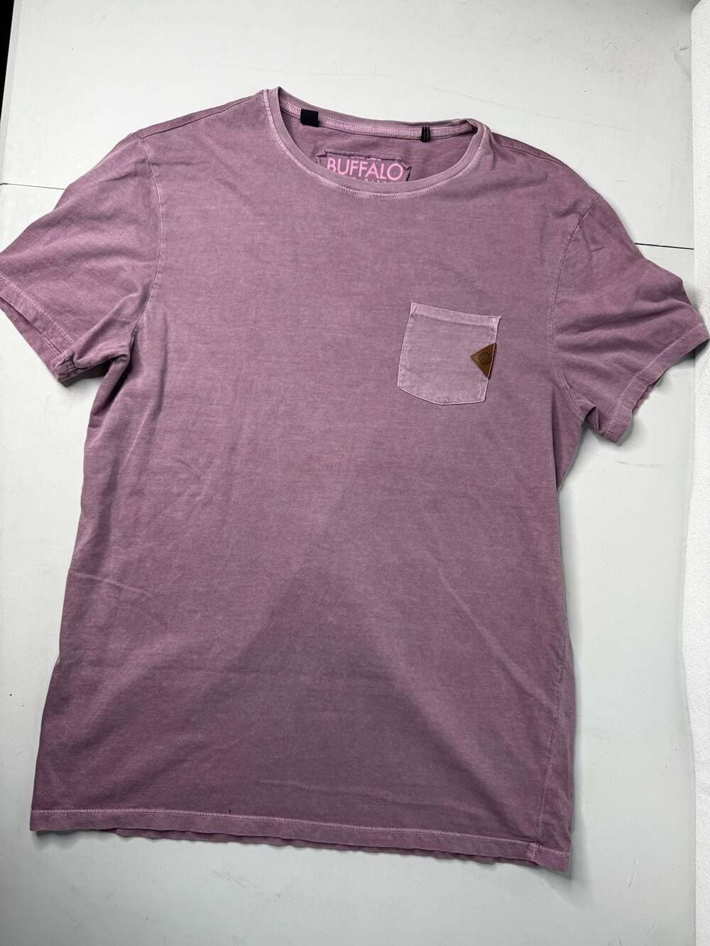 Buffalo David Bitton Pocket T-Shirt Size S Purple Vintage Wash